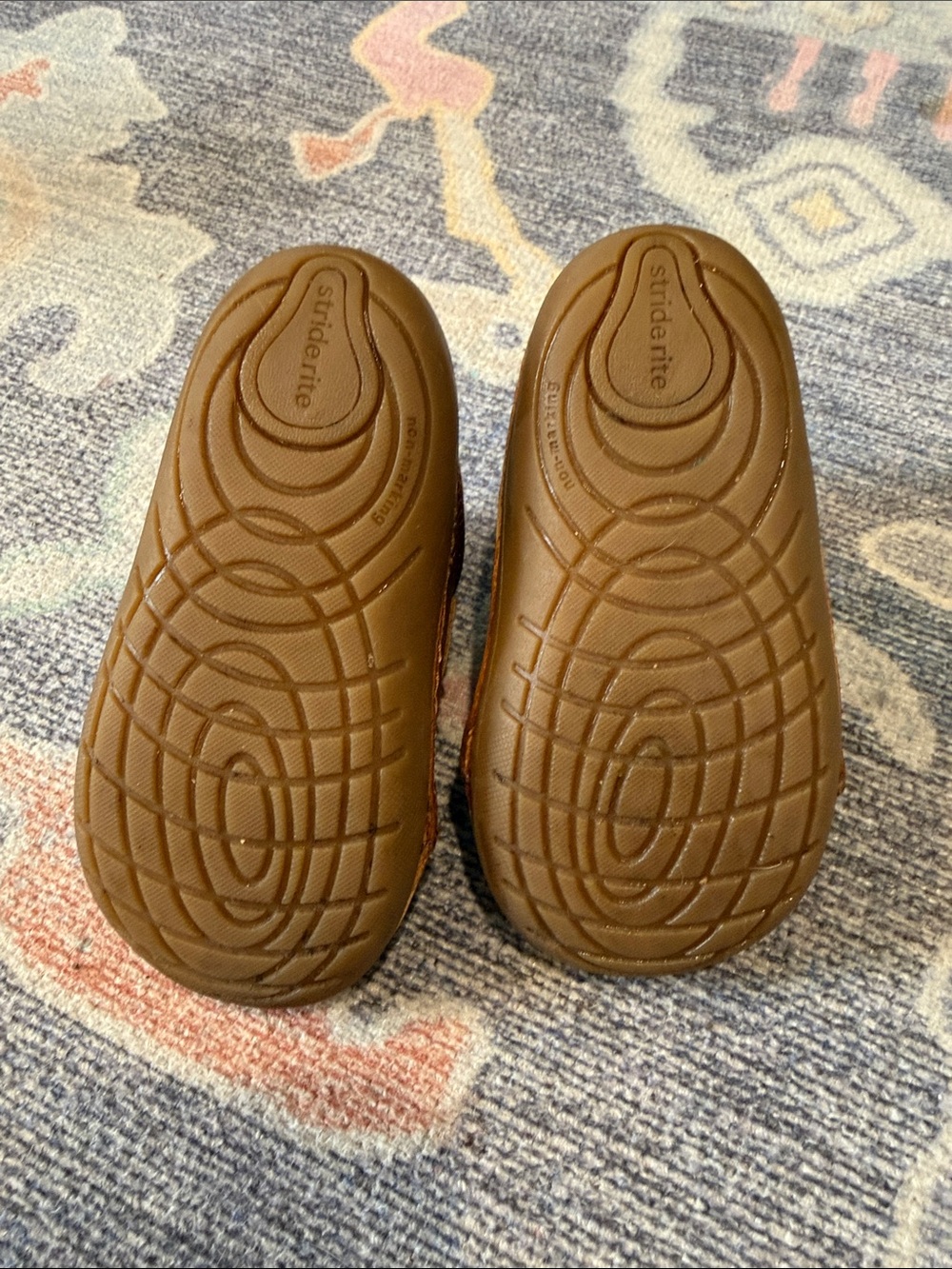 Stride Rite Toddler Brown Hook & Loop Leather-Look Boots - Picture 4 of 6